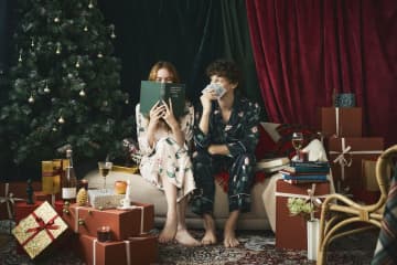 ペアパジャマで素敵な夢をプレゼント！ SLEEPY SLEEPY／スリーピー スリーピー「2025ホリデイコレクション」