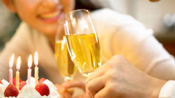 【大切な日を彩る5大特典】奥湯河原・山翠楼で叶える、豪華ホールケーキ＆スパークリング付き記念日ステイ！