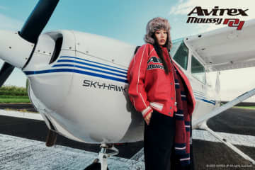 【90'sストリート復活】MOUSSY×AVIREXが11年ぶり奇跡の再タッグ！50周年×25周年記念コラボアイテム発売！