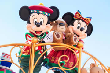 ディズニーランドで10年ぶりのXmas新パレードがお披露目！愉快で楽しい「トイズ・ワンダラス・クリスマス！」