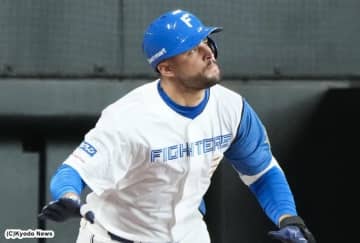 日本ハム、レイエスに続きマルティネスと2026年シーズンの契約延長が合意「情熱と責任を胸に、ファイターズのために全力を尽くします」