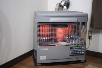 11月から「生活保護費」が“2630円（東京23区在住単身世帯）”上乗せされる「冬季加算」、“冬季”ってあるけど何月までもらえるの？ 電気代が高い夏に「夏季加算」がないのはなぜ？