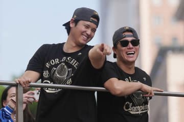 大谷＆由伸の新たな“秘蔵ショット”に米感激　球団カメラマンへ「伝説的な写真だ」の声