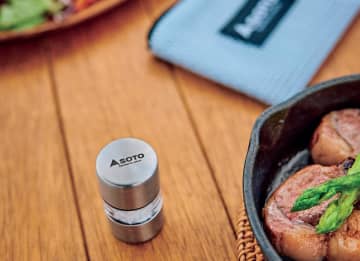 BE-PAL 12月号発売！ 特別付録は SOTO コラボ「ミニCAMPミル＆ポーチ」（動画あり）