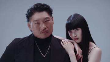 稲垣啓太・新井貴子夫妻、ファッションで初共演！結婚を意識した理由とは？「妻が考え方を変えてくれた」【特別インタビュー公開】