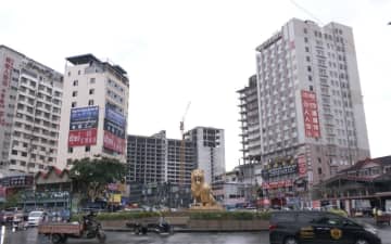 日本で拉致されカンボジアの詐欺拠点に監禁…命懸けで脱出した男性「命がいくつあっても足りない」　中国系犯罪組織が暗躍する廃墟だらけの街