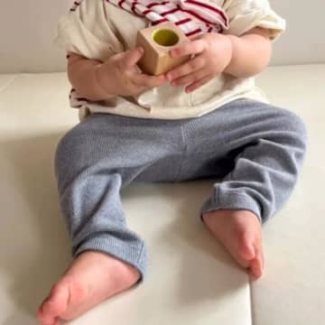 ユニクロベビー「色がかわいくて生地感も◎」「390円・790円も！」大人気★ボトムス5選