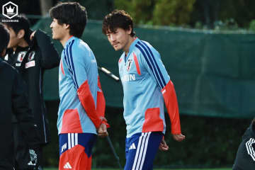 瀬古歩夢、守備的MFで新境地「与えられたところで100％のプレーを」　10月のクラブ月間MVP選出には「一生懸命やった結果」