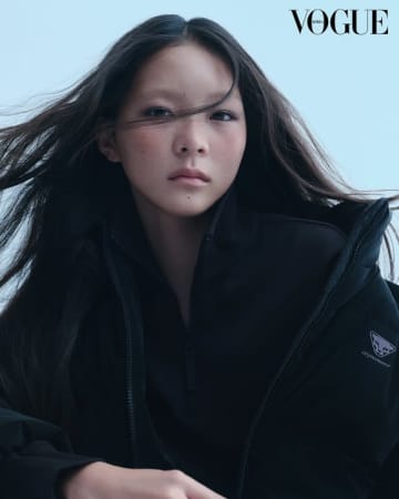 秋山成勲＆SHIHOの娘サランちゃん、大人っぽい雰囲気に驚き！成長感じるグラビアを大公開