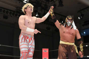 【ゼロワン】清宮海斗がハヤブサに快勝！　対抗戦もノア勝ち越し「ウワサ通りの素晴らしいレスラーでした」