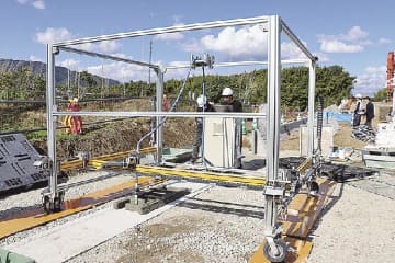 吉村建設工業、ポリウス／重力式擁壁を３Ｄプリンター施工／オンサイトで実演