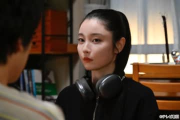 大泉洋主演「ちょっとだけエスパー」第4話に向里祐香が登場＆四季（宮﨑あおい）に異変が!?