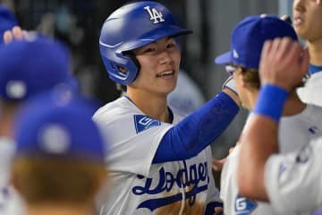 山本由伸語る韓国キムの“礼儀”に絶賛「絶対いい奴」　スーツ姿で「美しい青年すぎるな」