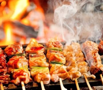 【物価高に負けるな】中野・野方駅前に「焼き鳥と油そば 大森屋」がリニューアル！油そばもご飯も“特盛まで無料”の太っ腹サービス！