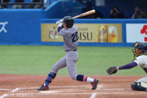 【野球】フレッシュ５連覇達成！主将・服部の同点打から９回大逆転／秋季フレッシュ明大戦　＠明治神宮野球場