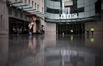 トランプ米大統領、英BBCの提訴を警告　演説の編集問題で