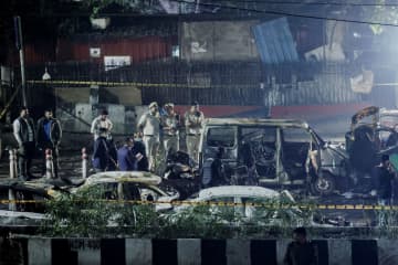 インド首都で車爆発、9人死亡　世界遺産近く、テロ視野に捜査