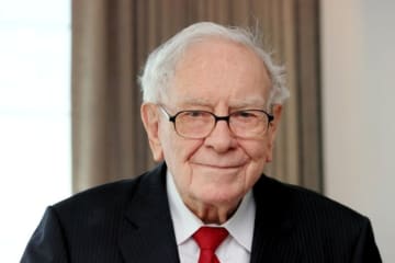 バフェット氏、株主へ最後の年次書簡　退任後は「静かにする」