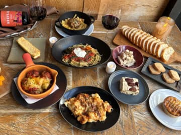 【成城石井でおいしい冬支度を！】こだわりチーズとワインで楽しむ「立冬フェア」でペアリング体験｜実食レポート