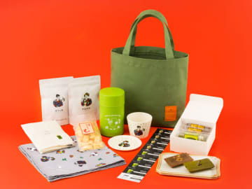 【nana's green tea】25周年を記念した福袋はパワーアップ！ 目玉は人気イラストレーターとの限定コラボグッズ♪