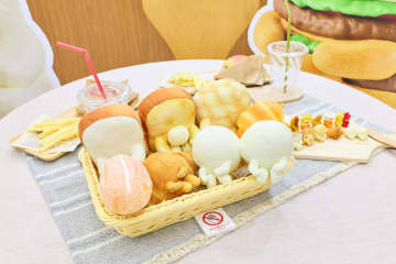 初代『ガシャポン』のことから最新作の進化ぶりまで！約300種類の新商品や発売前のアイテムもチェックできちゃうガシャポン特化型の展示イベントが池袋で開催