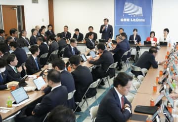 自民、外国人政策本部が初会合　新藤義孝氏「国民の怒りに」