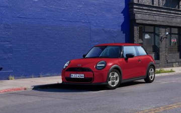 MINI、MINIクーパー 3ドア/5ドアに新エントリーモデル「C SELECT（シー・セレクト）」