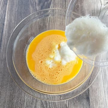 【混ぜるだけで誰でも簡単にプロ級のふわふわ卵焼きに！？】「ふわふわすぎて口の中でとろける」「冷めても固くならないのが神」