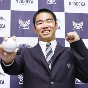 オリ1位・藤川敦也　山本由伸の恩師も太鼓判、最速153km右腕を女手ひとつで育てた「看護師」の母【25年ドラフト選手の“家庭の事情” 】