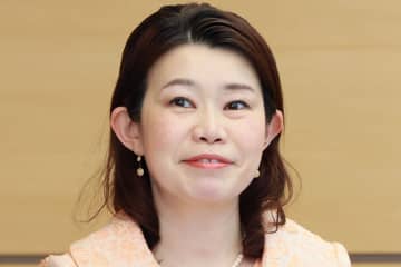 国光外務副大臣、事実誤認で官房長官から異例の注意…かつて本誌で「サクラ動員」「投票日のビラ配り」疑惑報道