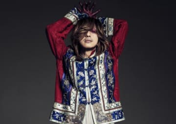 harevutai 6周年記念イベント「清春x TSFes 2025 SPECIAL STAGE」にて「忘却の空」を披露！