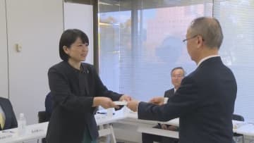 前橋市長のホテル密会問題　市長の給与50％減額「適当である」市の審議会が答申まとめる