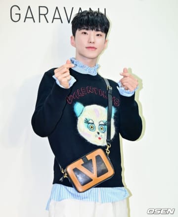 SEVENTEEN ホシの母、高額寄付者の集まり「オーナー・ソサエティー」の会員に