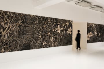 いつもの街が、アートで彩られたギャラリーに。「東京ビエンナーレ2025」が都内6エリアで12月14日まで開催中