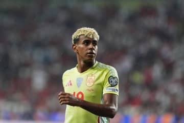 スペイン代表、ヤマルの離脱を発表…恥骨の痛みを再発、追加招集は今季6ゴールの28歳FWに