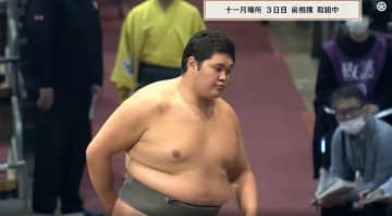 「進撃の巨人」「デカすぎる…」前相撲、現役最長身の“規格外”新人力士に熱視線「それにしてもデカイ」