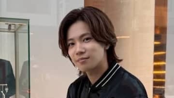 神宮寺勇太 「大きな神宮寺」との2ショットを披露！変装なしで街に降臨した姿にファン歓喜「秒で恋に落ちる」「見る度にいい男に」