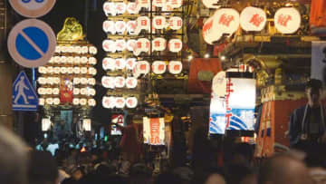 “新湊曳山祭”の「放生津八幡宮祭の曳山・築山行事」がユネスコ無形文化遺産登録へ、関係者が喜び語る　12月にインドで正式決定