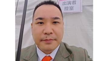 ミルクボーイ・内海崇 「むちゃかわ」手編み作品を披露！「チャームに出来そう」1週間編み物チャレンジ6日目の様子に「プレゼントにお願いします！」などと反響