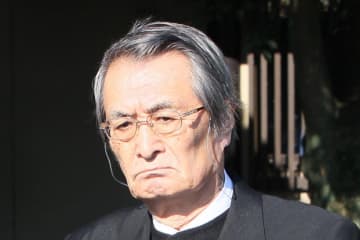 山崎努が俳優座の先輩・仲代達矢さん追悼「タバコの吸い方まで真似する奴がいた」
