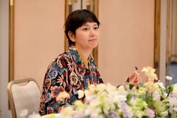 菊池亜希子＆星田英利が夏帆“鮎美”の姉＆父親役で『じゃあ、あんたが作ってみろよ』に出演