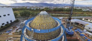 ＪＳ／卵形消化タンク築造の現場公開／大型型枠で施工性向上、工期短縮