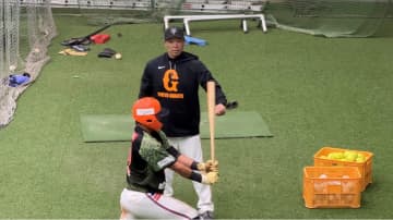 「自分のものにしていけるように」巨人・育成5位指名の知念大成　阿部慎之助＆李承燁のダブル指導