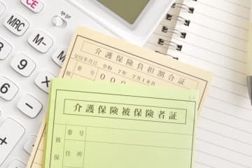 財務省、介護保険サービス利用者の2割負担の対象者の拡大を検討