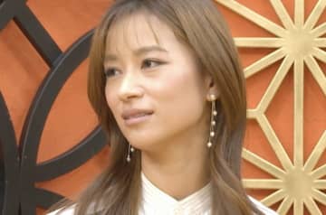 高橋ユウ、元K-1選手の夫との仲睦まじい2ショット公開