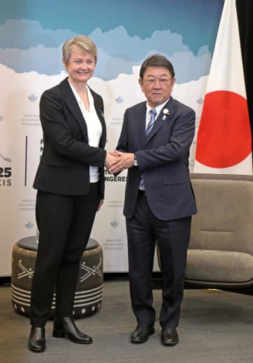 日英、経済安保の連携協議　カナダで外相会談
