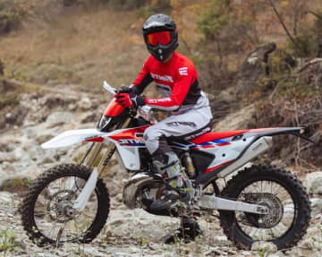 ファンティックが2026年新型発表　ステルス・キャバレロ・イモラも