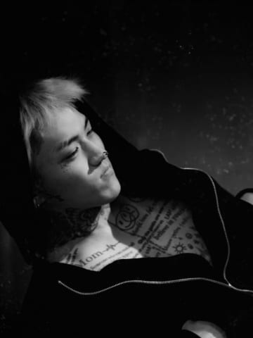 LEX、最新アルバム『Original』発売決定＋先行シングル「普通の人間だって言えないよ」本日リリース