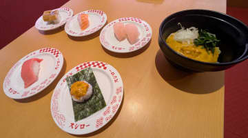 スシロー、「大切り本鮪中とろ」や「濃厚うに包み」などを提供する期間限定フェアを本日より開催公式Xではホロライブ・さくらみこさんのシルエットが……？