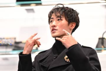 岩本照　今年は「〝ありがとう〟〝おめでとう〟をたくさん言ってもらった１年」クリスマスへの期待も告白